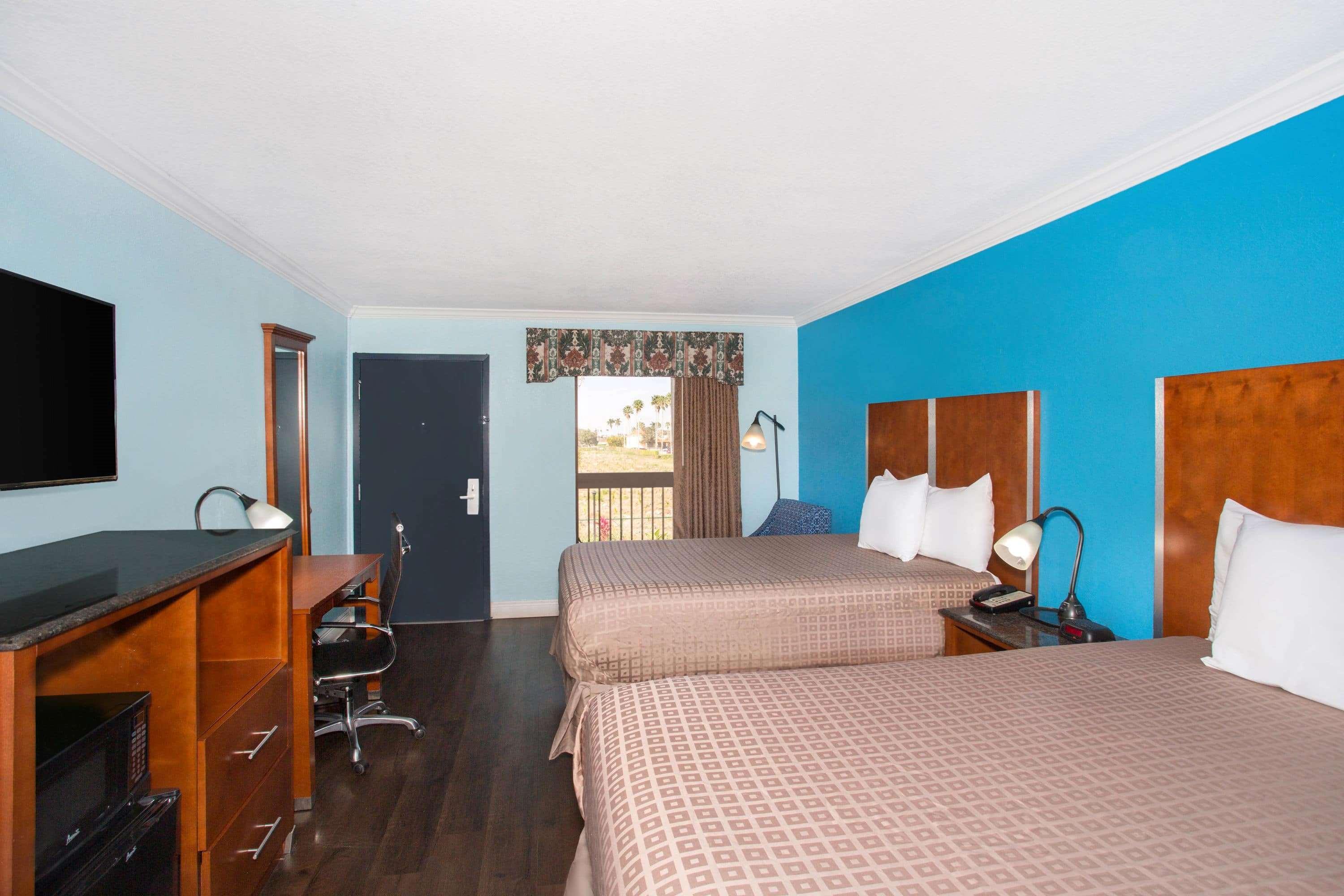 Days Inn By Wyndham Florida City Exteriér fotografie