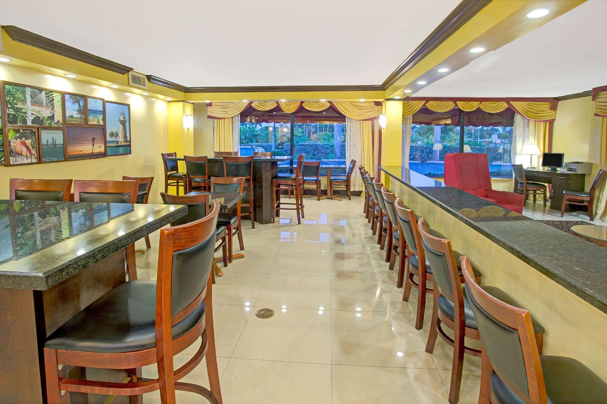 Days Inn By Wyndham Florida City Exteriér fotografie