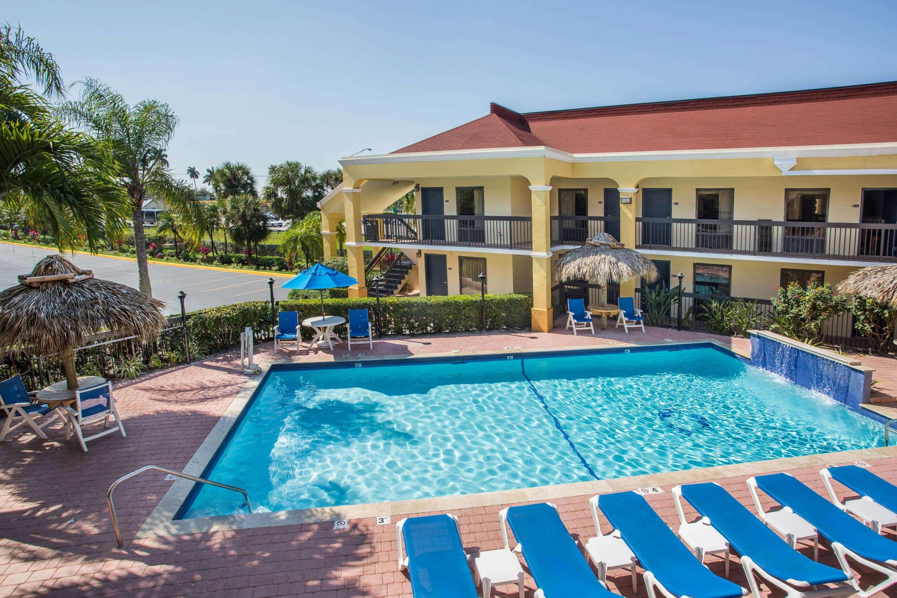 Days Inn By Wyndham Florida City Exteriér fotografie