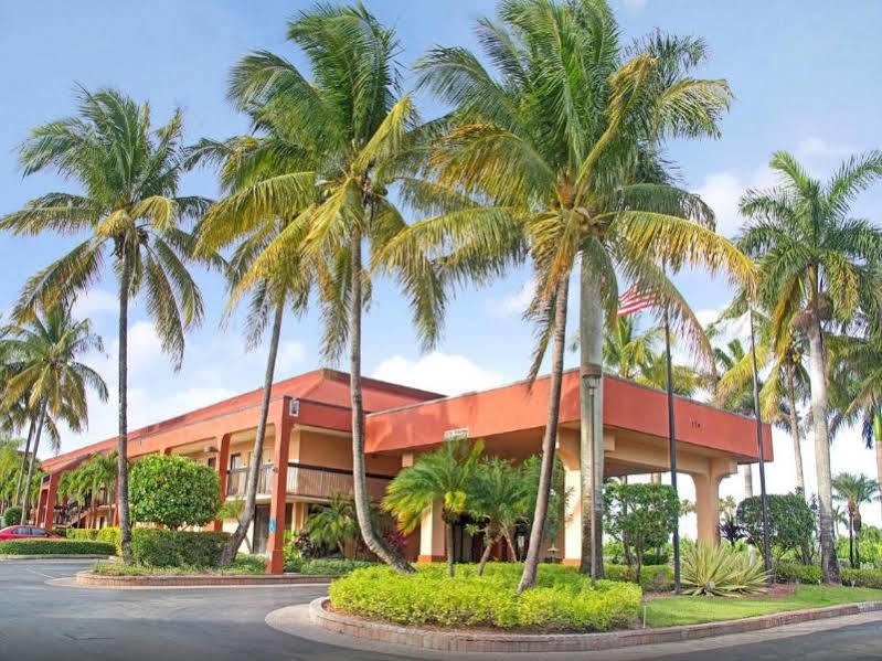 Days Inn By Wyndham Florida City Exteriér fotografie
